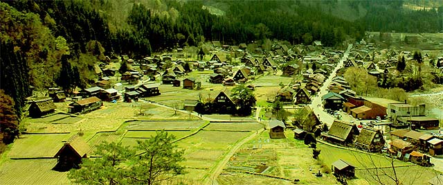 SHIRAKAWAGO